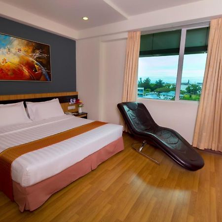 Mariner Hotel Labuan Extérieur photo